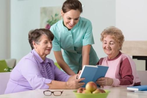 رعاية مسنين elderly care